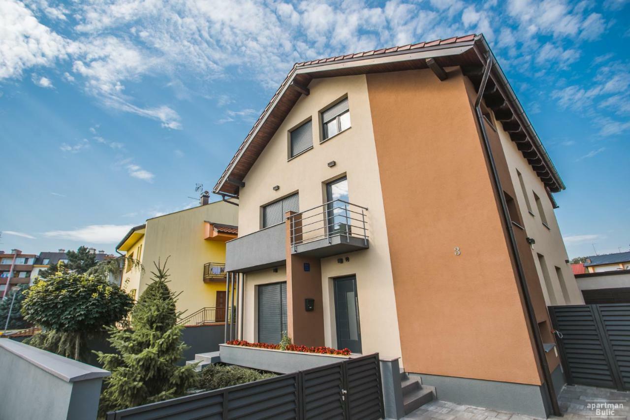 Apartman*** Apartamento Varaždin Exterior foto